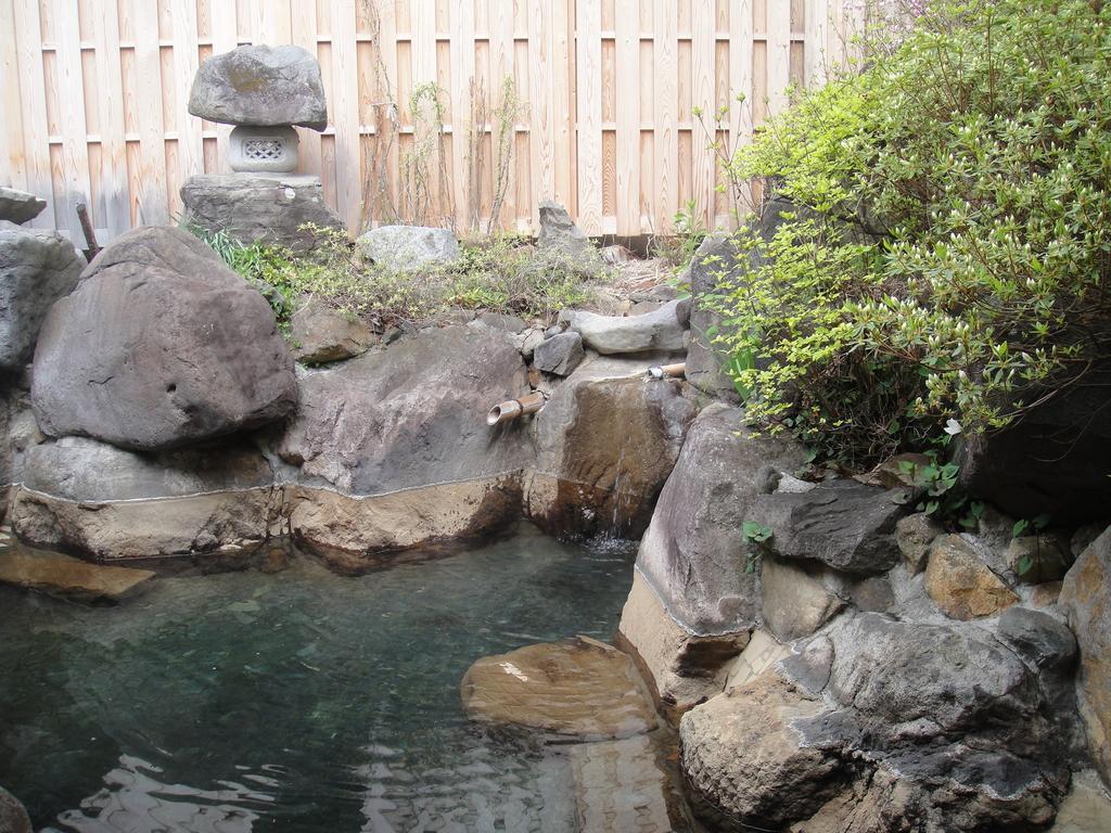 Jinpyokaku Hotel Yamanouchi  Eksteriør billede