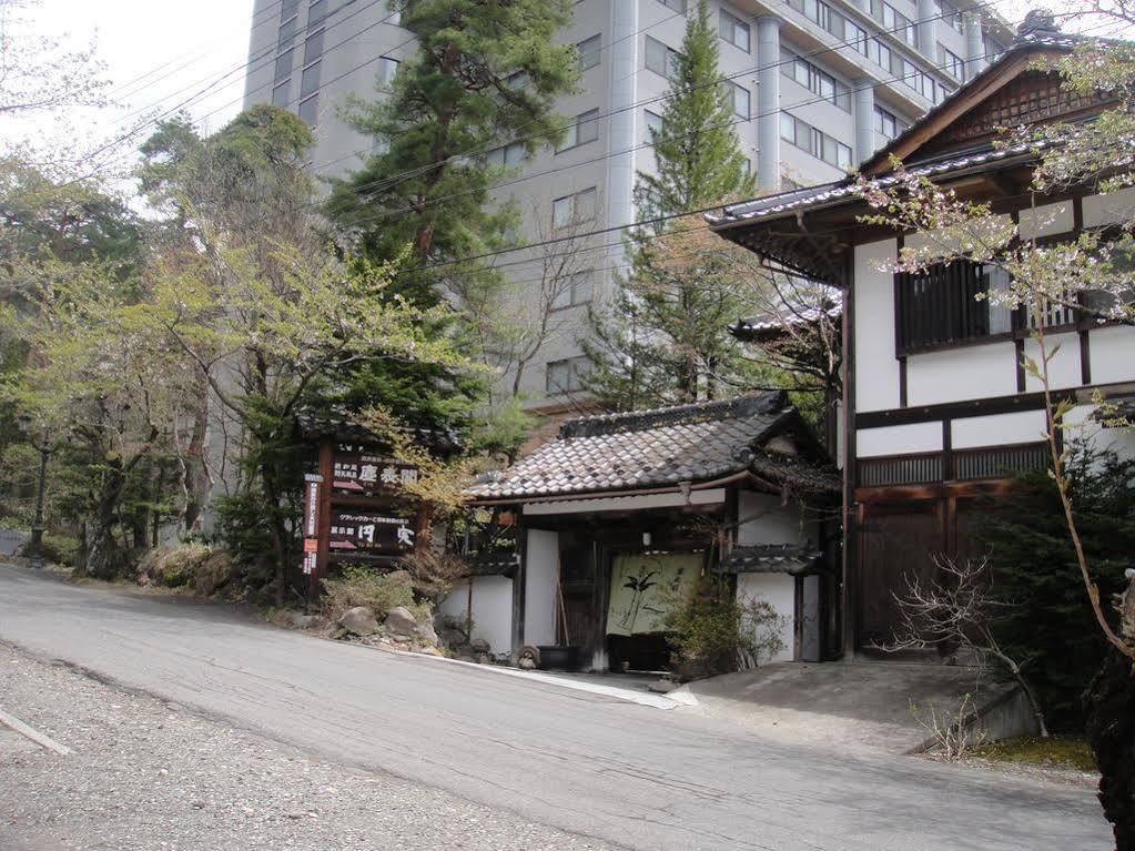 Jinpyokaku Hotel Yamanouchi  Eksteriør billede