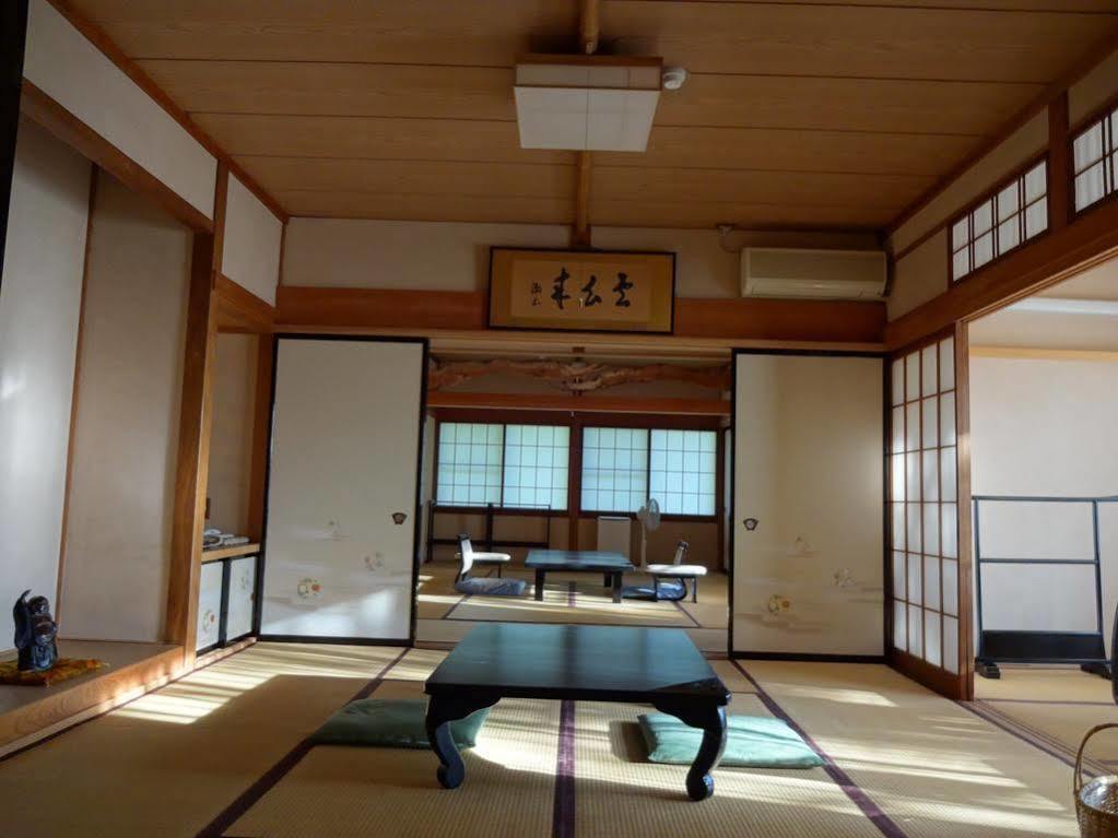 Jinpyokaku Hotel Yamanouchi  Eksteriør billede