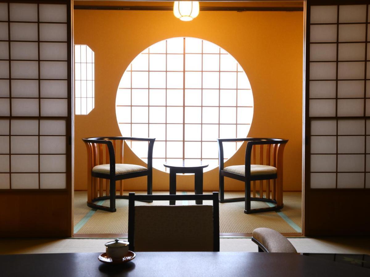 Jinpyokaku Hotel Yamanouchi  Eksteriør billede