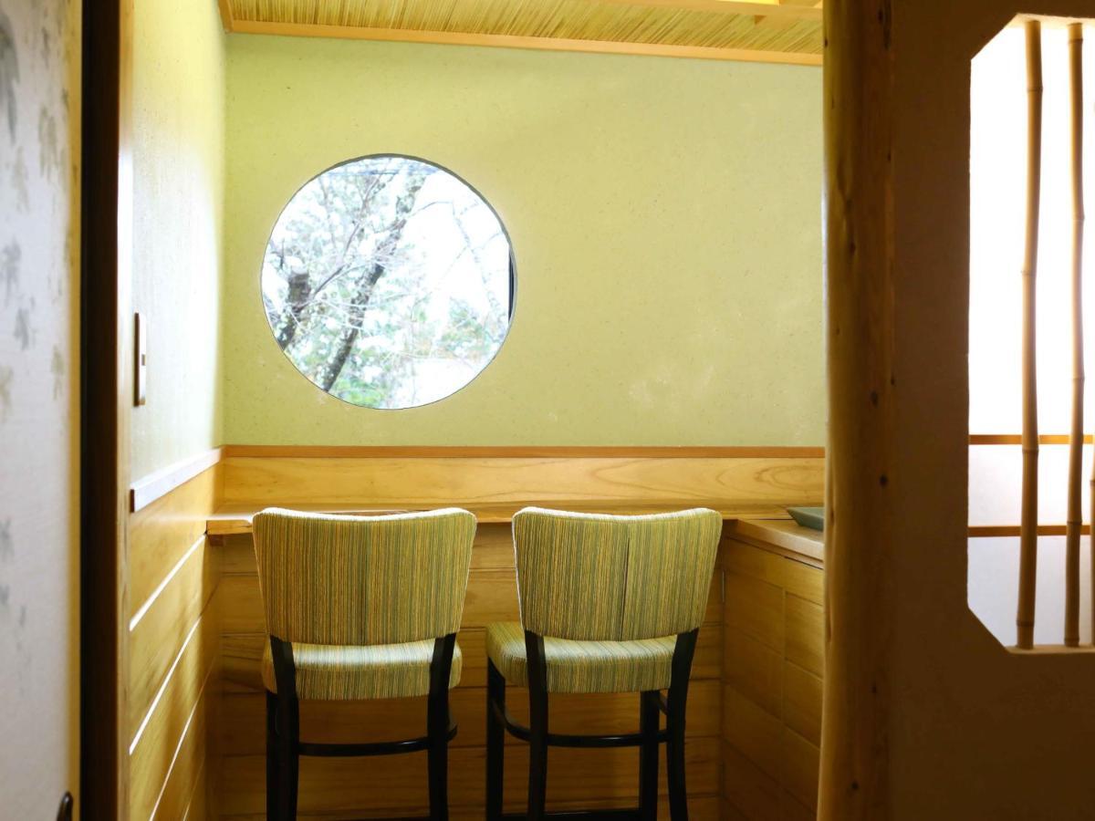 Jinpyokaku Hotel Yamanouchi  Eksteriør billede